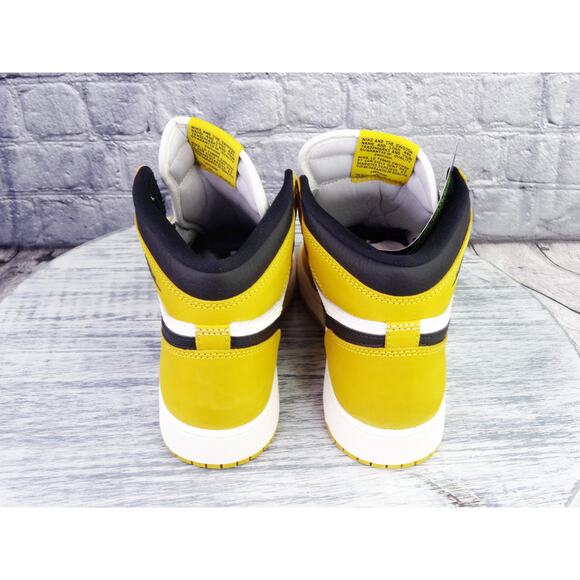 Jordan 1 Retro High GS "Yellow Ochre" Yellow Ochre/Black-Sail 6Y Women 7.5 NIB - Picture 7 of 10
